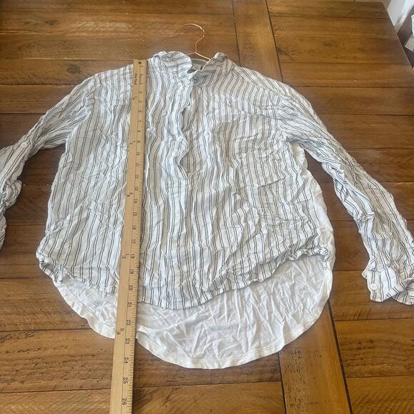 A new day blue and white button down shirt size medium - Picture 6 of 7